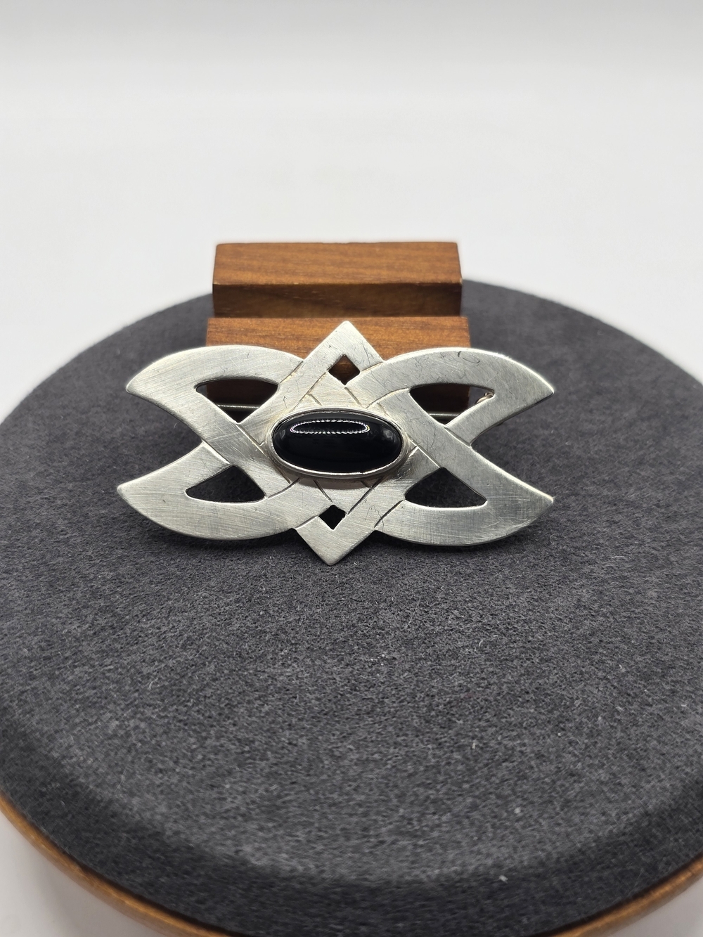 Sterling Silver Black Onyx Celtic-Inspired Brooch